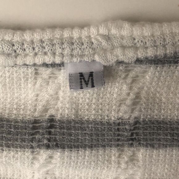 Striped Oversized Tie Front Cardigan Size Medium - Picture 5 of 10